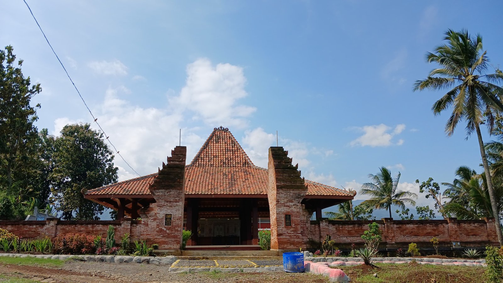 Desa Penggarutan